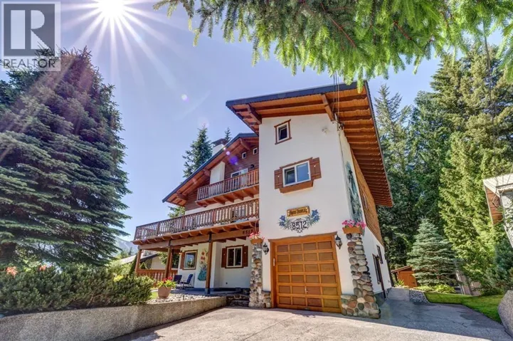 8512 DRIFTER WAY, Whistler, British Columbia V8E0G2