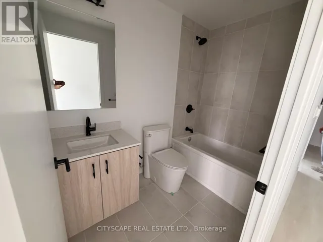 1602C - 4878 POWERS COMMON, Burlington (Alton), Ontario L7M2B4