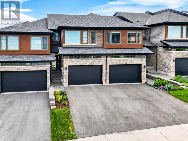 3963 CROWN STREET, Lincoln (Beamsville), Ontario L3J0T1