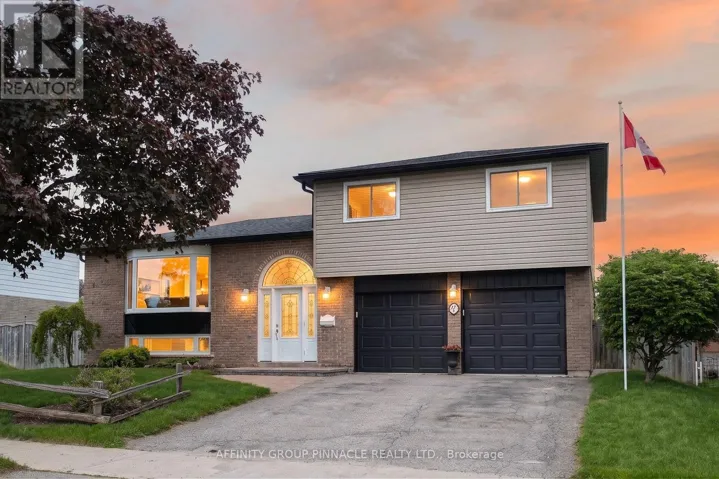 17 EDGEWOOD DRIVE E, Kawartha Lakes (Lindsay), Ontario K9V4W2