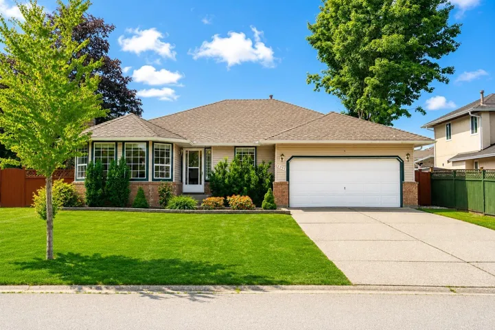 9411 162 STREET, Surrey, British Columbia V4N3A2
