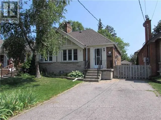 143 GLENVALE BOULEVARD, Toronto (Leaside), Ontario M4G2W2