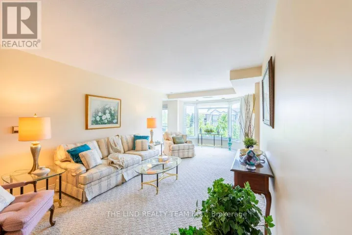 312 - 85 WELLINGTON STREET W, Aurora (Aurora Village), Ontario L4G2P2