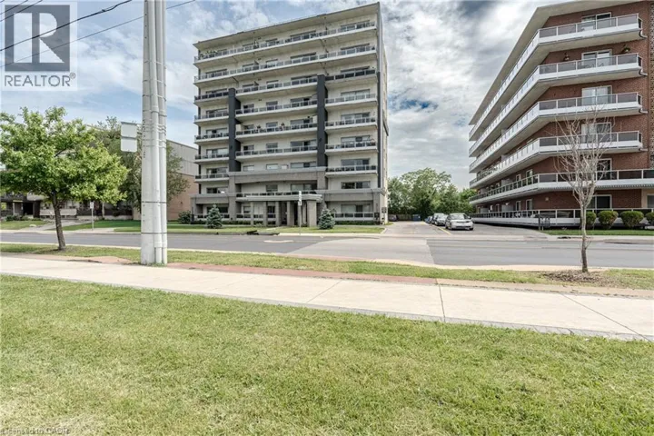 350 CONCESSION Street Unit# 403, Hamilton, Ontario L9A4E5