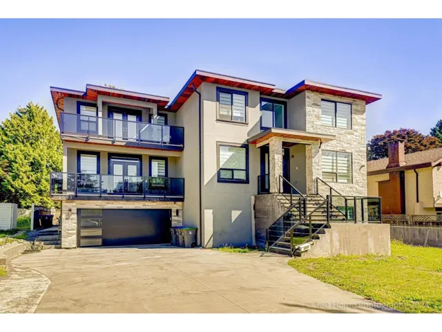 9093 BUCHANAN PLACE, Surrey, British Columbia V3V6E4