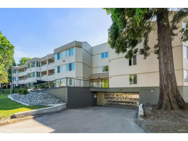 304 9635 121 STREET, Surrey, British Columbia V3V7L8