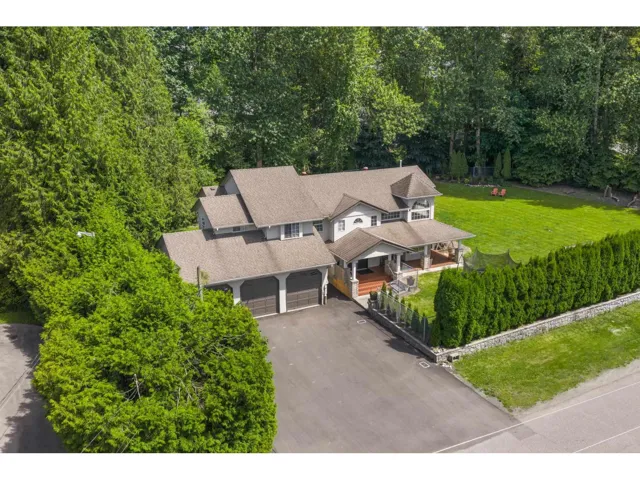 4024 PRAIRIE STREET, Abbotsford, British Columbia V4X1X2