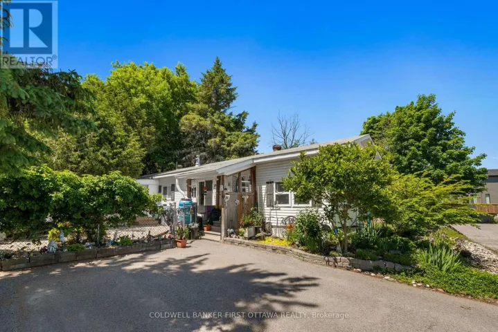 29 CLOVERLOFT COURT, Ottawa, Ontario K2S1T3
