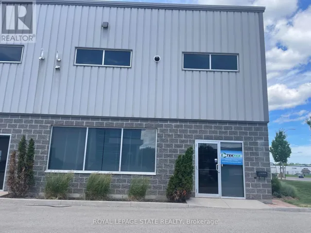 1 - 44 DITTON DRIVE, Hamilton (Rymal), Ontario L8W0A9