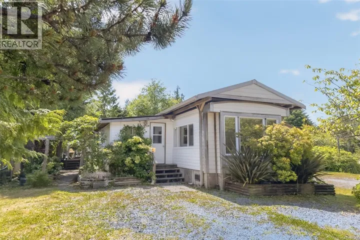 16 911 Campbell St, Tofino, British Columbia V0R2Z0