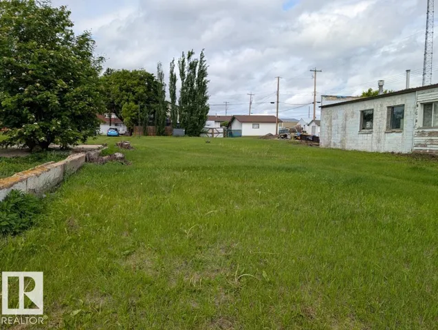 5016 49 AV, Holden, Alberta T0B2C0