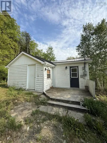 2618 2 Highway, Waverley, Nova Scotia B2R1T1