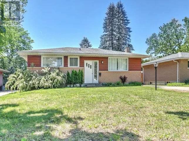 63 PAWNEE CRESCENT, London East (East D), Ontario N5V2T2
