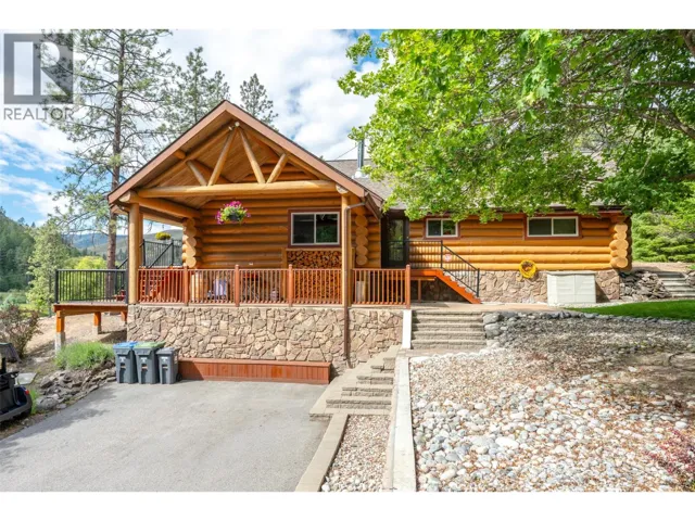 100 St. Andrews Drive, Kaleden, British Columbia V0H1K0