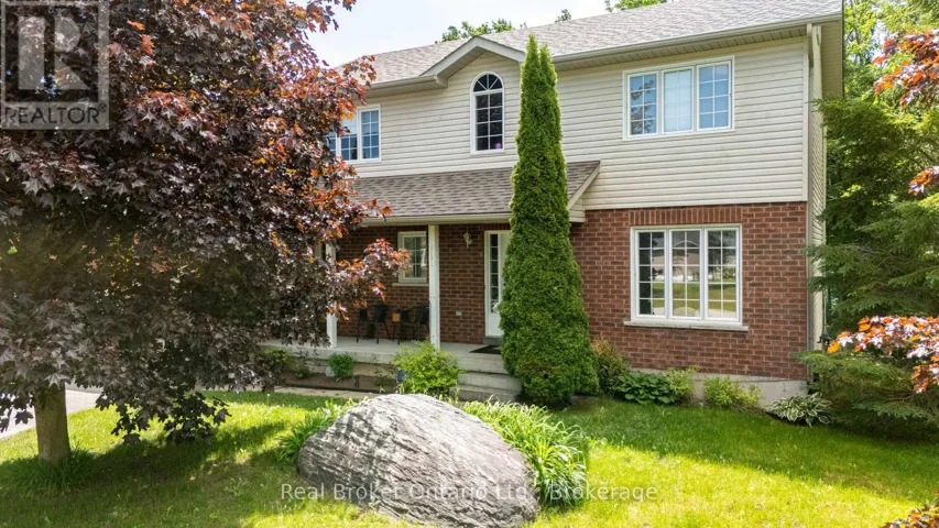 9 BOYD CRESCENT, Oro-Medonte (Moonstone), Ontario L0K1N0