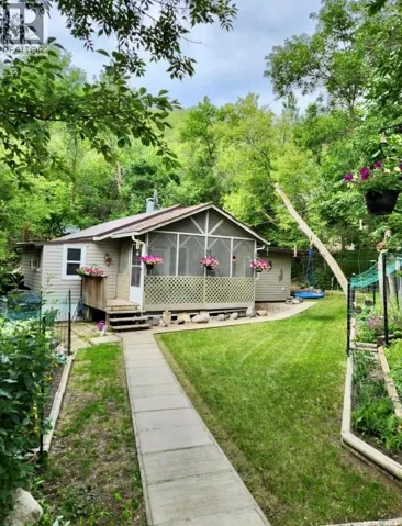 825 Tatanka DRIVE, South Lake, Saskatchewan S0H4C0
