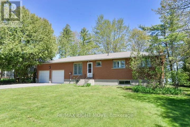 3877 WOOD AVENUE, Severn (West Shore), Ontario L3V0T9