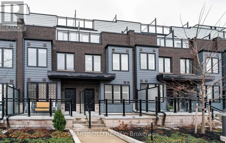 4 - 1155 STRAUD LANE, Mississauga (Clarkson), Ontario L5J0B3