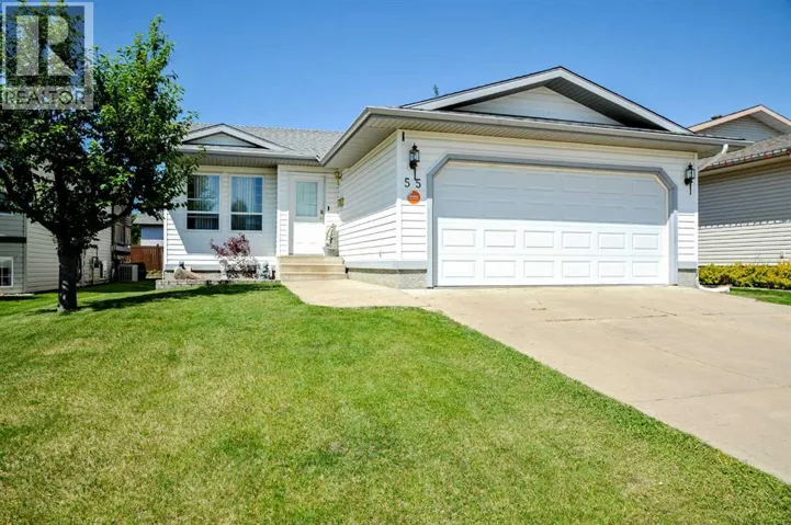 55 Edgewood Drive, Camrose, Alberta T4V4Z3