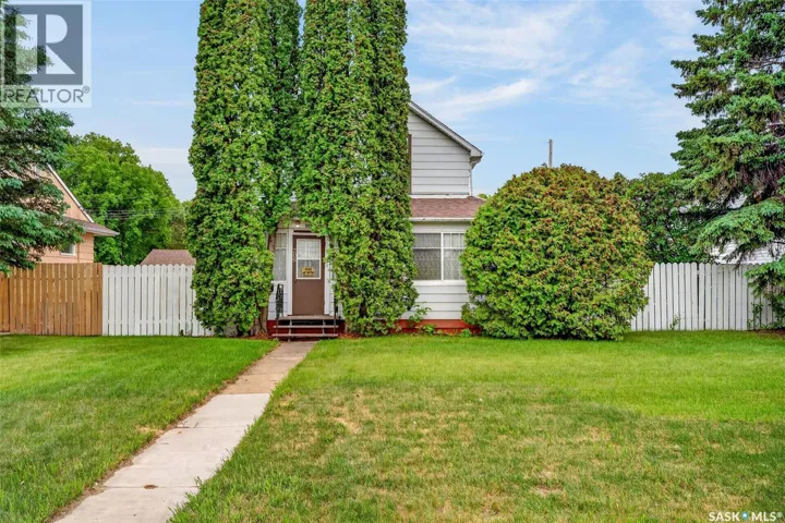 209 12th STREET E, Prince Albert, Saskatchewan S6V1B9