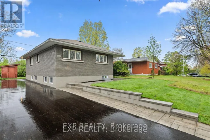 2393 SHELDON AVENUE, Ottawa, Ontario K2C1K4