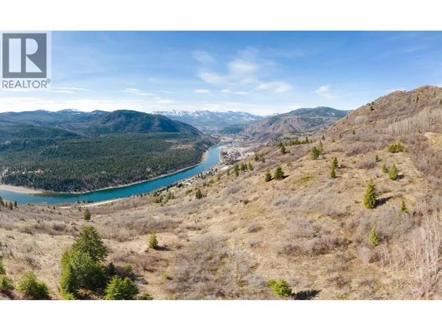 SL 34 3B Highway, Montrose, British Columbia V0G1P0