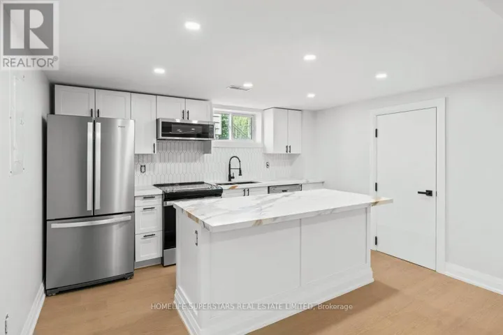 LOWER - 855 GARTH STREET, Hamilton (Buchanan), Ontario L9C4K7