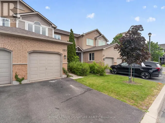 123 - 833 SCOLLARD COURT, Mississauga (East Credit), Ontario L5V2B4