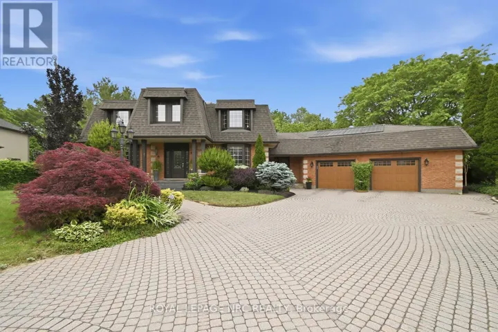 28 BARBICAN TRAIL, St. Catharines (Burleigh Hill), Ontario L2T4A3