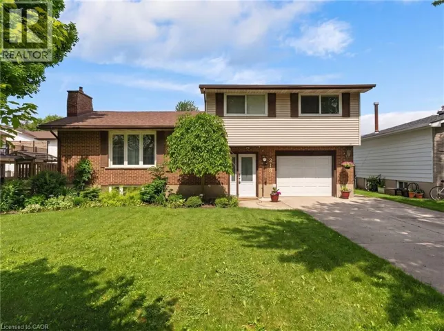 218 ARRIS Crescent, Mitchell, Ontario N0K1N0