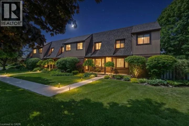 279 SANDOWNE Drive Unit# 2, Waterloo, Ontario N2K2C1