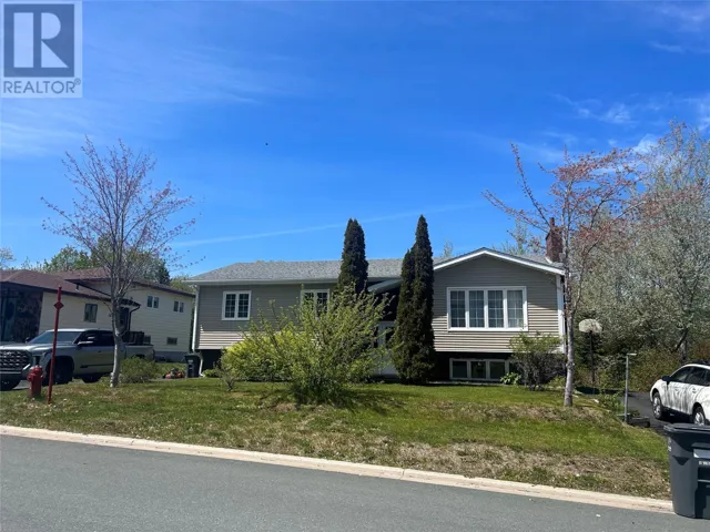 14 GILBERT Avenue, CLARENVILLE, Newfoundland & Labrador A5A1G4