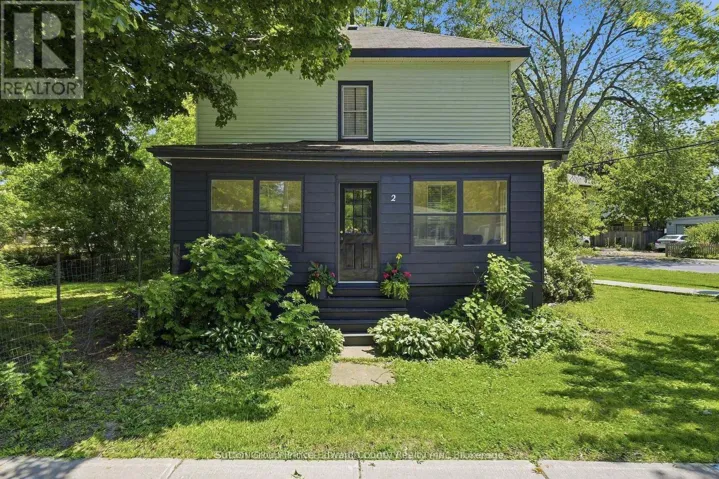 2 QUEEN STREET, Prince Edward County (Picton Ward), Ontario K0K2T0