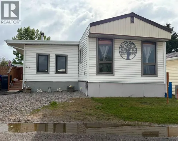 42, 5800 46 Street, Olds, Alberta T4H1G8