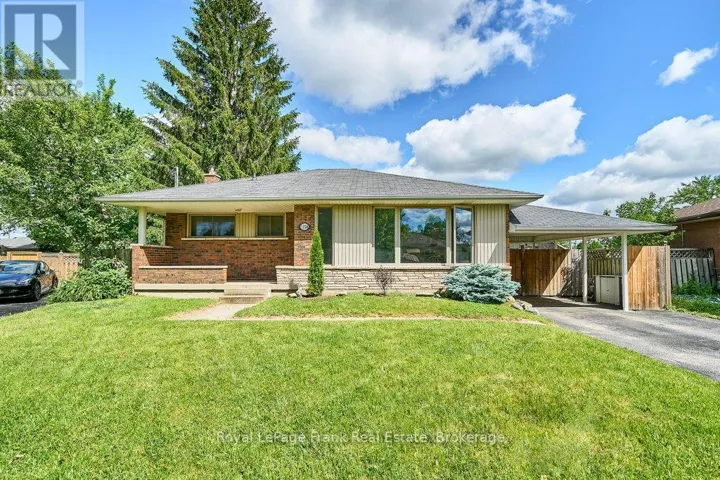 1158 LISGAR AVENUE, Oshawa (Donevan), Ontario L1H1T6