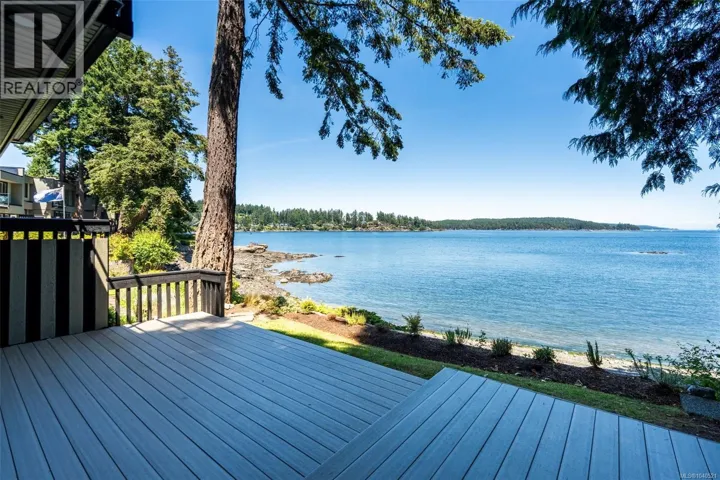 16 2330 Harbour Rd, Sidney, British Columbia V8L2P8