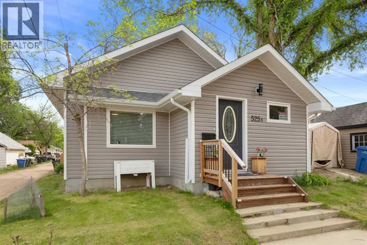 525B 4 Avenue SE, Medicine Hat, Alberta T1A2N7