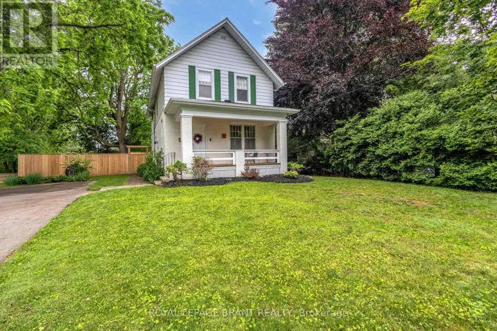 11 TUTELA HEIGHTS ROAD, Brantford, Ontario N3T1A2