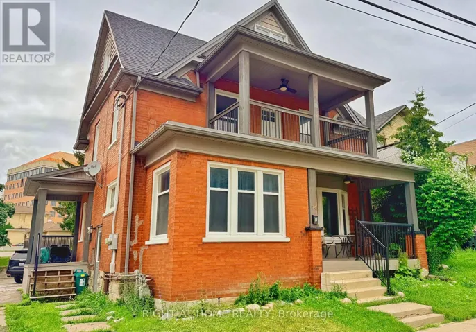 2-94 SCOTT STREET, Kitchener, Ontario N2H2R5