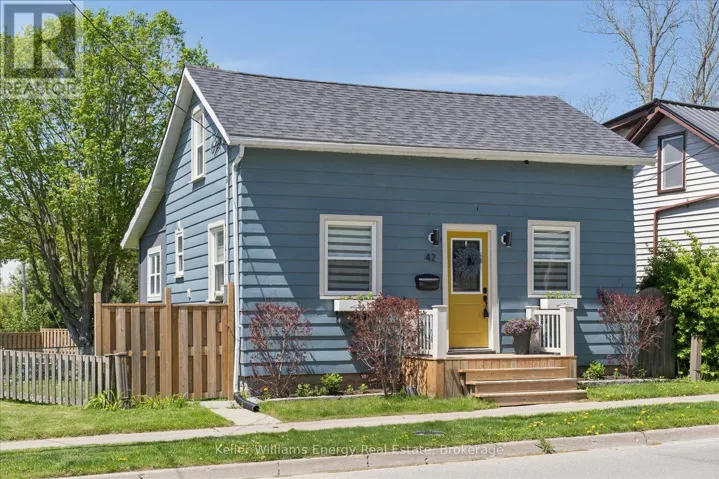 42 HOPE STREET N, Port Hope, Ontario L1A2N5