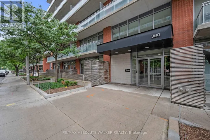 717 - 360 MCLEOD STREET, Ottawa, Ontario K2P1A4