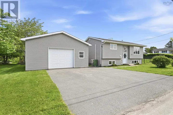 138 Rosewood Lane, Eastern Passage, Nova Scotia B3G1B2