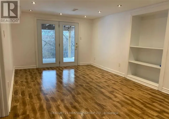 BASEMENT - 27 HAMMOND DRIVE, Aurora (Aurora Heights), Ontario L4G2T8