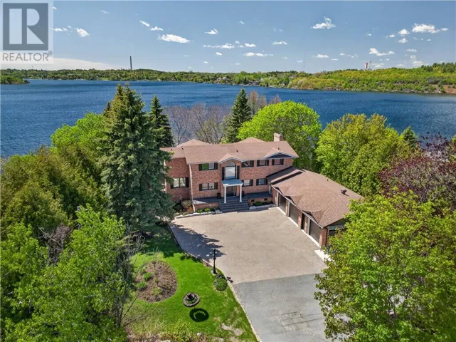 867 Admiral Drive, Sudbury, Ontario P3E6J5