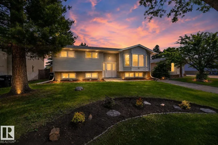 82 Rosewood DR, Sherwood Park, Alberta T8A0L9