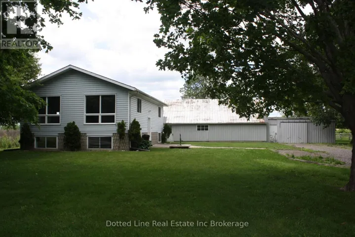 2831 LAKESHORE ROAD, Norfolk, Ontario N0E1M0