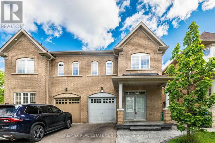 7 LOFTSMOOR DRIVE, Brampton (Sandringham-Wellington), Ontario L6R3R8