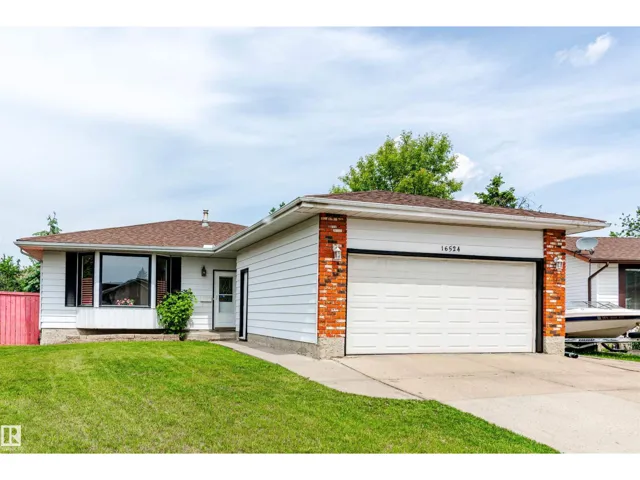 16524 116 ST NW, Edmonton, Alberta T5X3T8