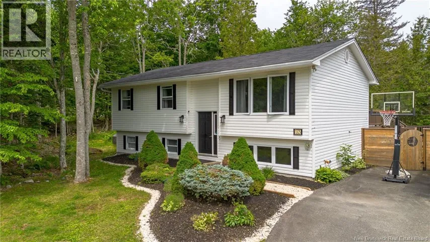 13 Cliff Street, Quispamsis, New Brunswick E2G1Y4