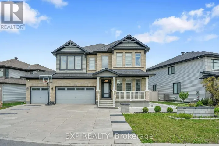 321 SERENADE CRESCENT, Ottawa, Ontario K1X0B9